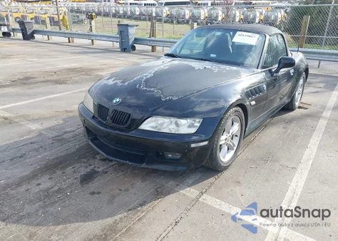 2000 BMW Z3 2.3 из США, поврежденный, VIN 4USCH9343YLF88122